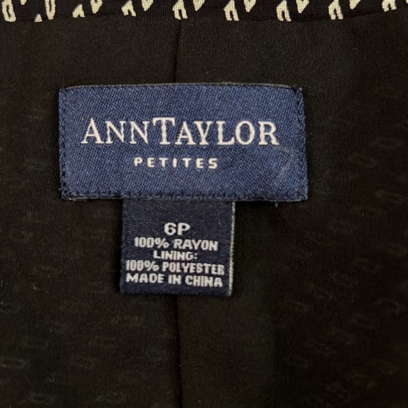 Ann Taylor wrap dress - Picture 8 of 9